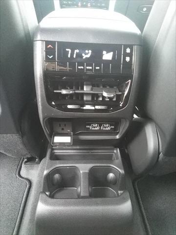 new 2025 Jeep Grand Cherokee L car, priced at $43,977