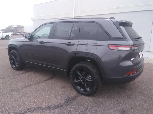new 2025 Jeep Grand Cherokee car, priced at $46,477