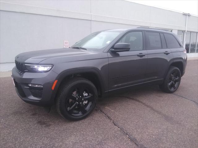 new 2025 Jeep Grand Cherokee car, priced at $46,477