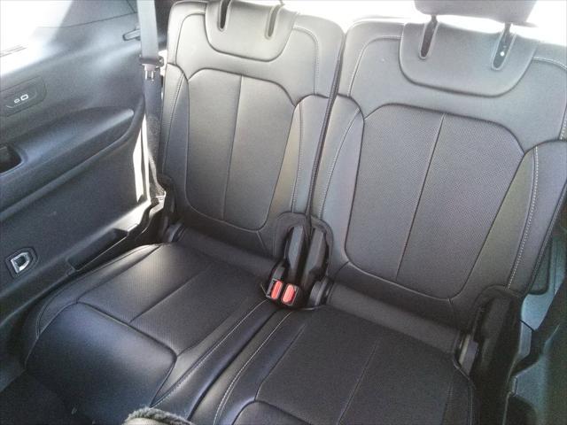 used 2024 Jeep Grand Cherokee L car, priced at $38,975