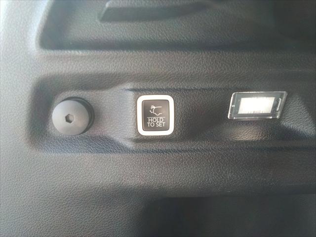 used 2024 Jeep Grand Cherokee L car, priced at $38,975