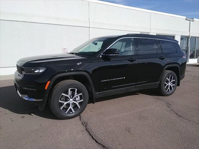new 2025 Jeep Grand Cherokee L car, priced at $45,477