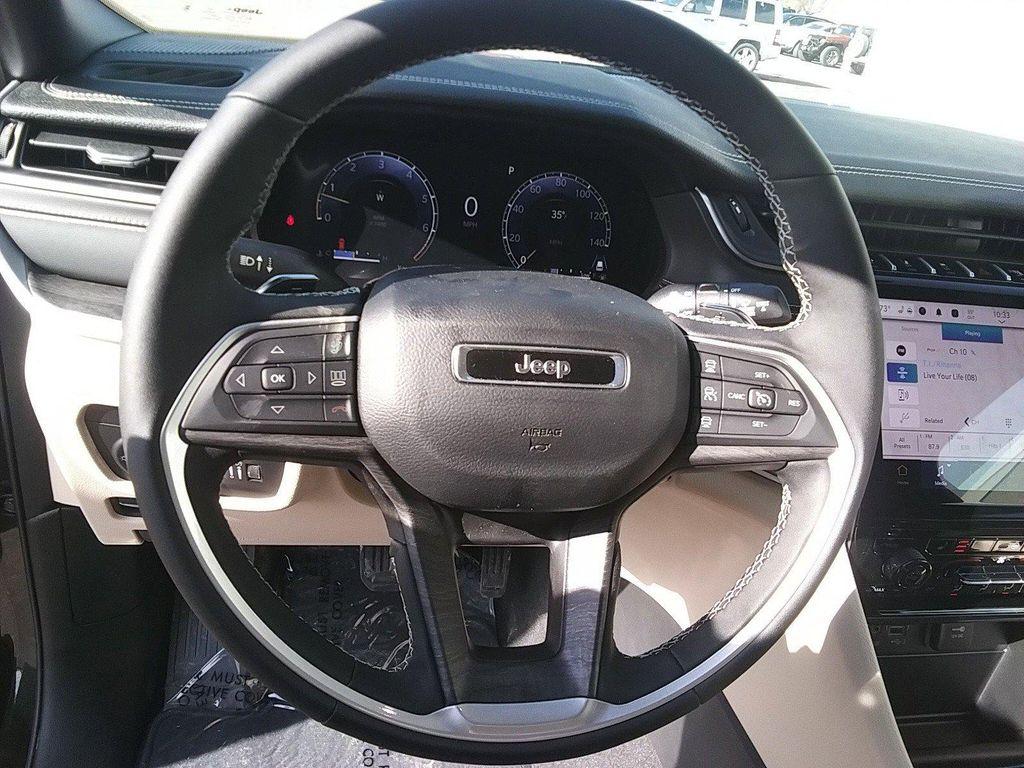 new 2025 Jeep Grand Cherokee L car, priced at $45,977