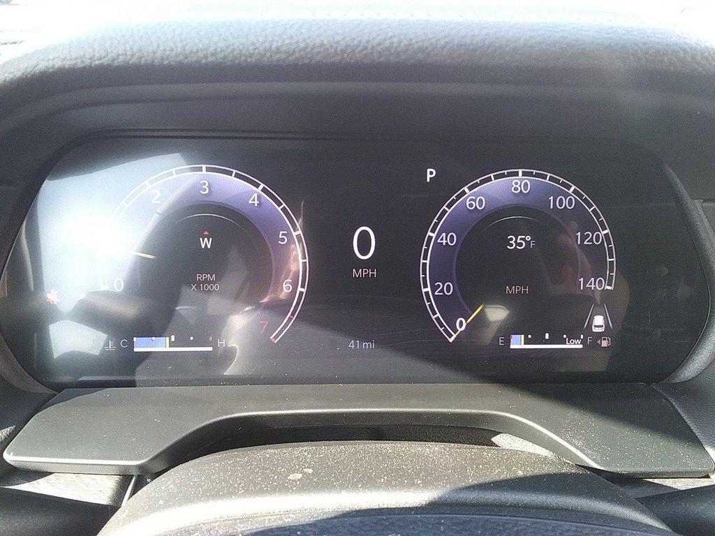 new 2025 Jeep Grand Cherokee L car, priced at $45,977