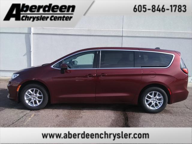 used 2023 Chrysler Pacifica car, priced at $32,975