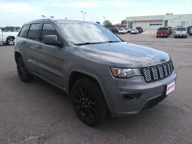 used 2022 Jeep Grand Cherokee car, priced at $26,975