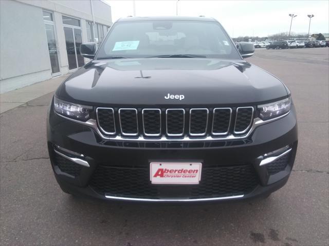 new 2025 Jeep Grand Cherokee car, priced at $43,477