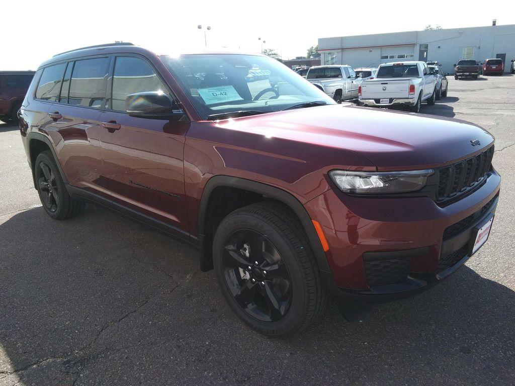 new 2025 Jeep Grand Cherokee L car, priced at $45,977