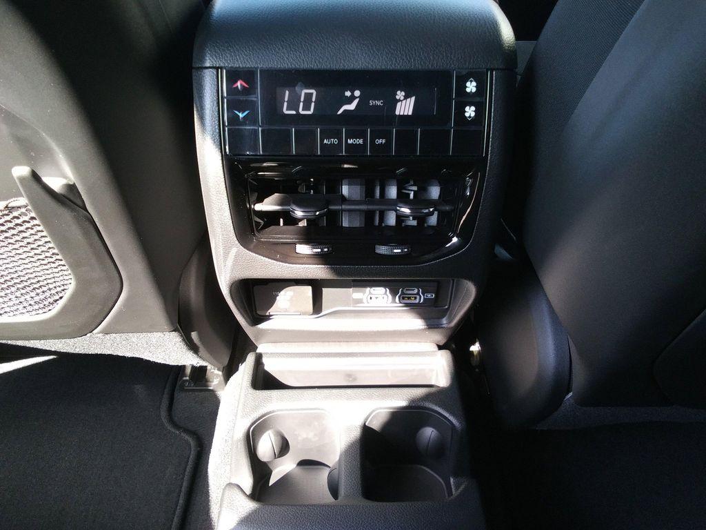 new 2025 Jeep Grand Cherokee L car, priced at $45,977