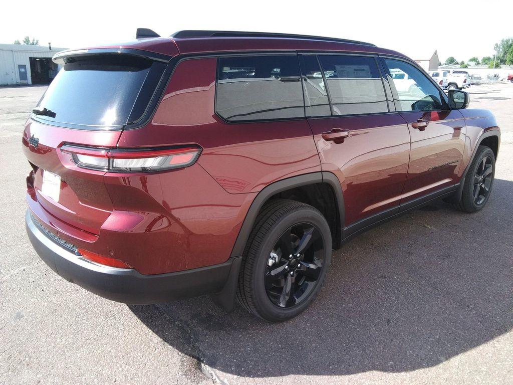 new 2025 Jeep Grand Cherokee L car, priced at $45,977