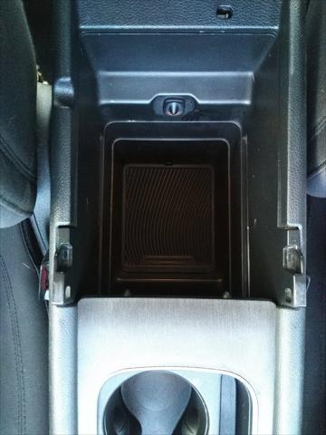used 2015 Chrysler 200 car, priced at $8,999