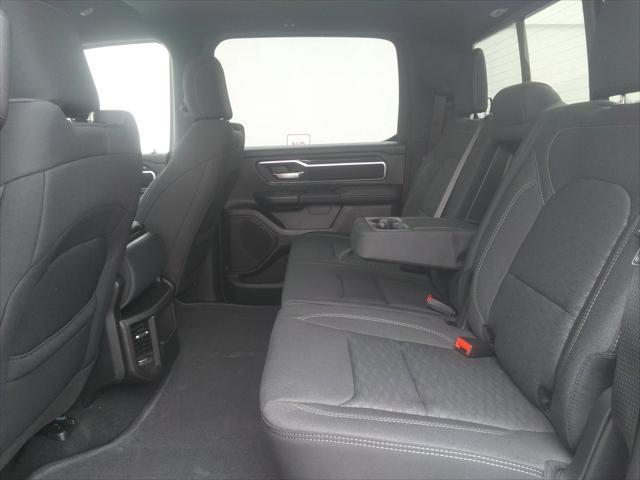 new 2025 Ram 1500 car, priced at $47,977