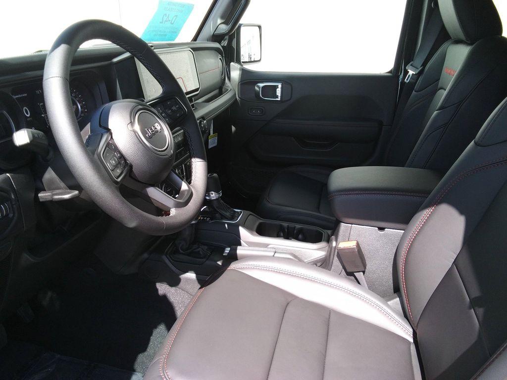 new 2025 Jeep Wrangler car, priced at $59,477