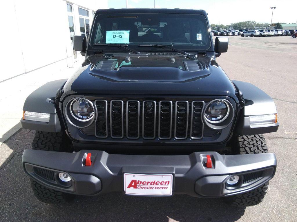 new 2025 Jeep Wrangler car, priced at $59,477