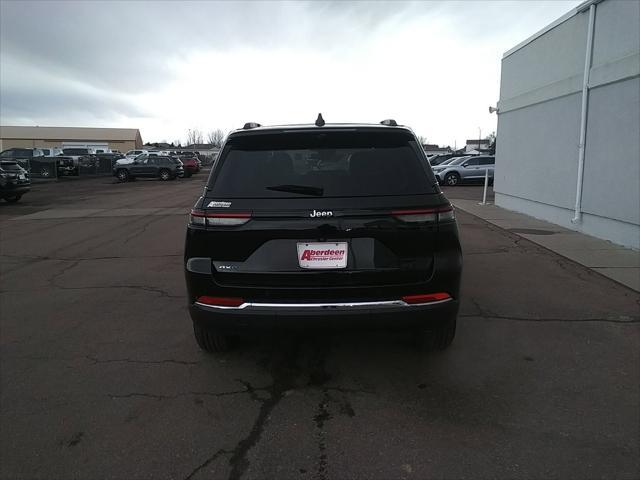 new 2023 Jeep Grand Cherokee car, priced at $54,977