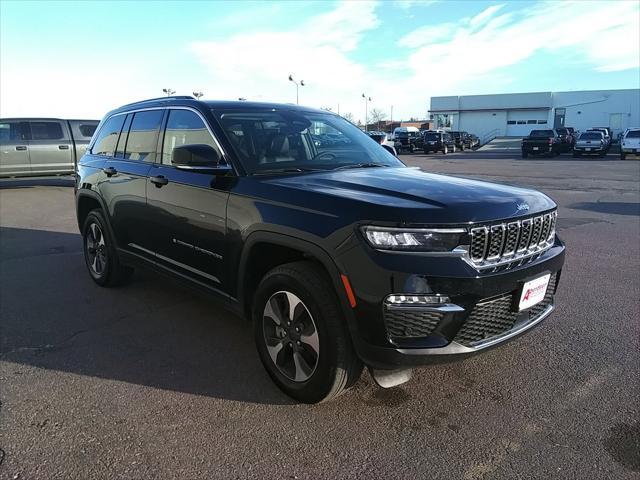 new 2023 Jeep Grand Cherokee car, priced at $48,977