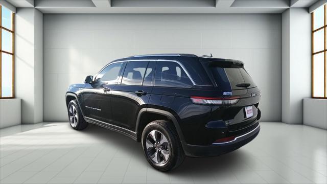 new 2023 Jeep Grand Cherokee car, priced at $52,727