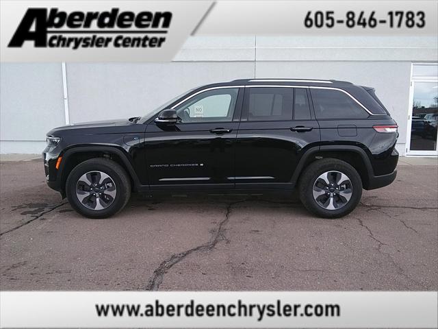 new 2023 Jeep Grand Cherokee car, priced at $52,977