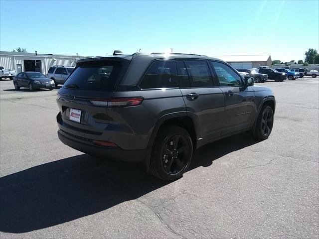 new 2024 Jeep Grand Cherokee car, priced at $44,977