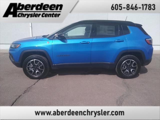 new 2025 Jeep Compass car, priced at $34,477