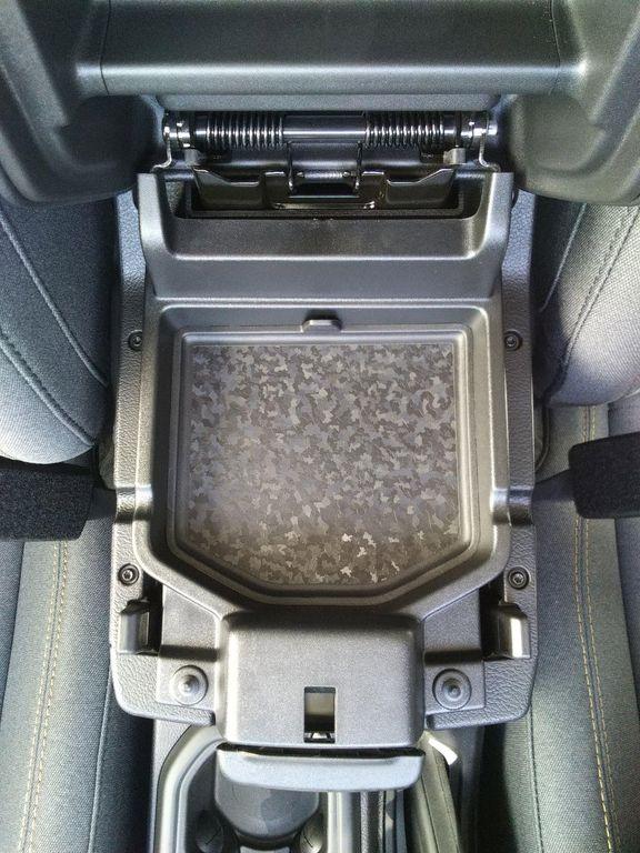 new 2025 Jeep Wrangler car, priced at $44,977