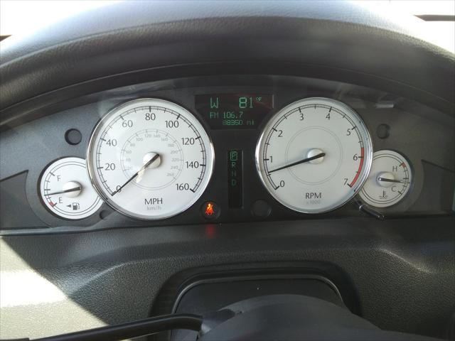 used 2006 Chrysler 300 car, priced at $9,999