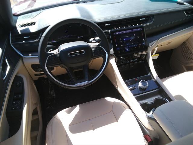 new 2025 Jeep Grand Cherokee car, priced at $46,400