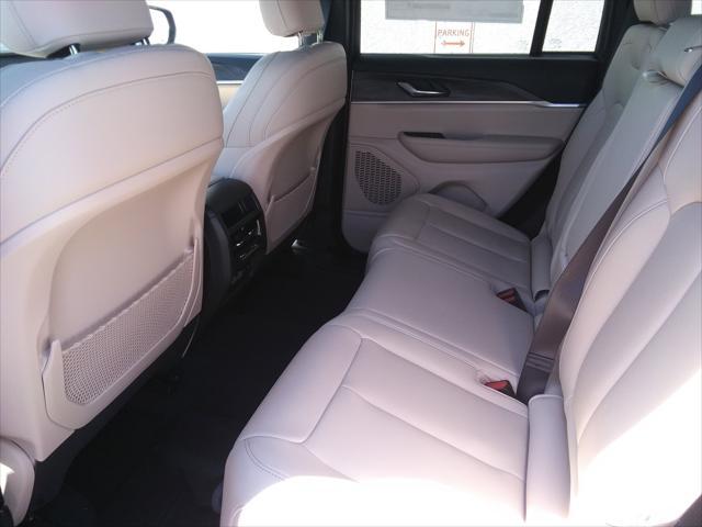 new 2025 Jeep Grand Cherokee car, priced at $46,400