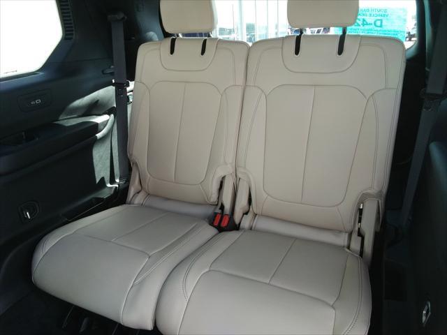 new 2025 Jeep Grand Cherokee L car, priced at $44,977