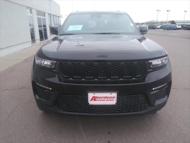 new 2025 Jeep Grand Cherokee car, priced at $45,977