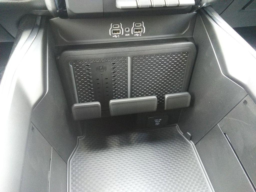 new 2025 Ram 1500 car, priced at $56,477