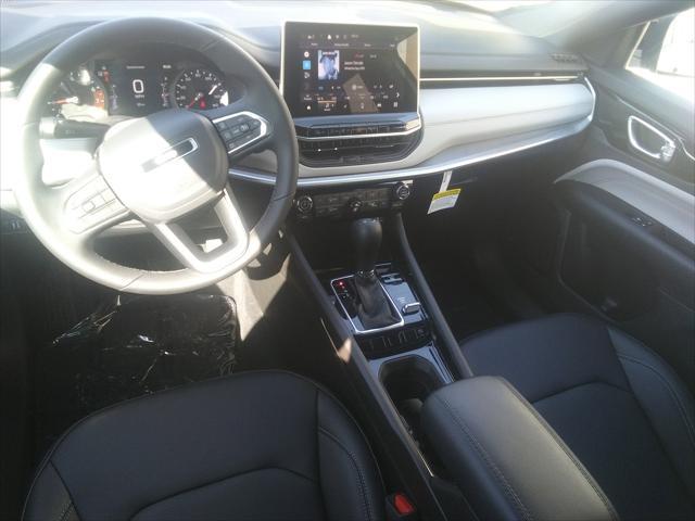 new 2025 Jeep Compass car, priced at $31,977