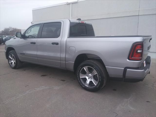 new 2025 Ram 1500 car, priced at $43,977