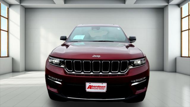 new 2025 Jeep Grand Cherokee car, priced at $44,977