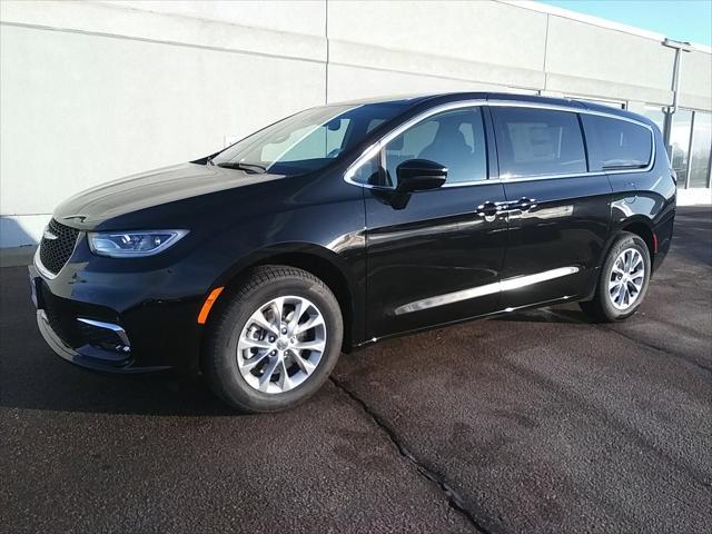 new 2025 Chrysler Pacifica car, priced at $42,477