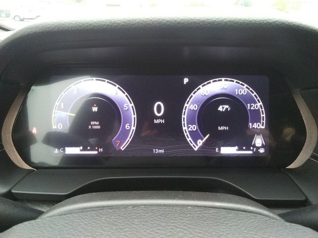 new 2025 Jeep Grand Cherokee car, priced at $46,477