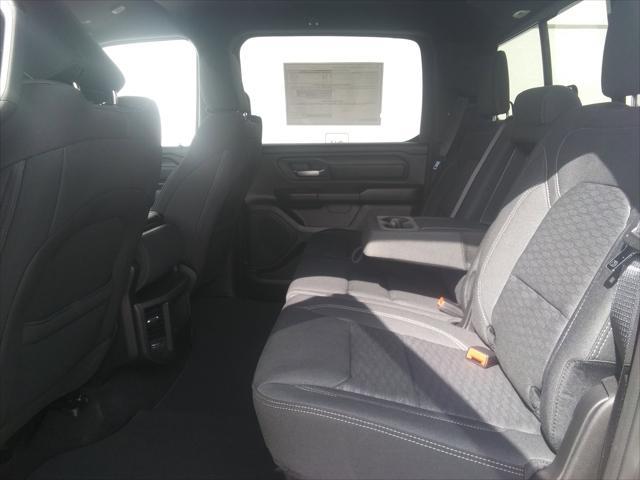 new 2025 Ram 1500 car, priced at $43,977