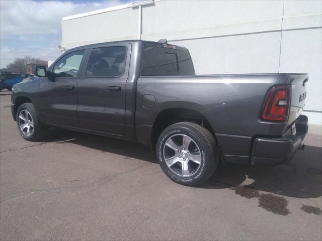 new 2025 Ram 1500 car, priced at $43,977