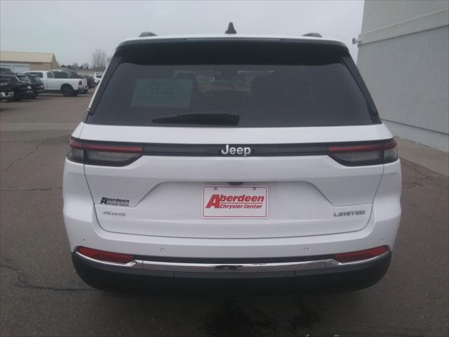 new 2025 Jeep Grand Cherokee car, priced at $41,977
