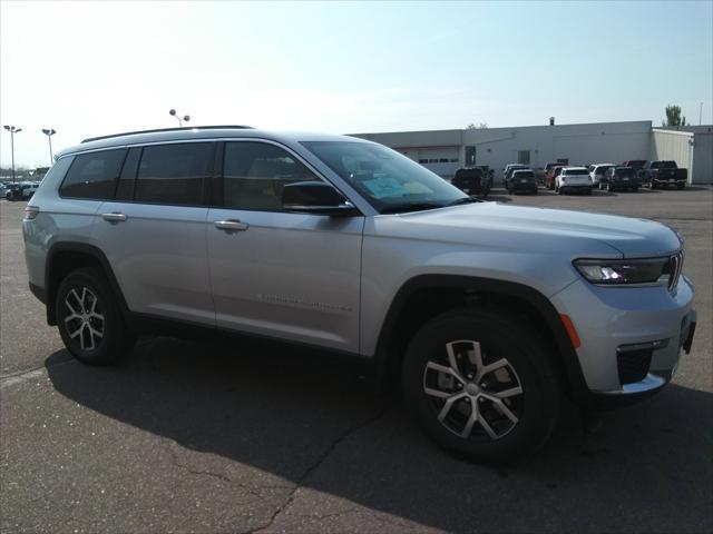 new 2025 Jeep Grand Cherokee L car, priced at $46,477