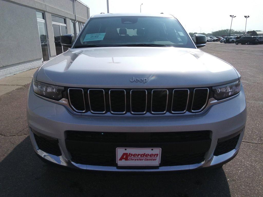 new 2025 Jeep Grand Cherokee L car, priced at $46,977