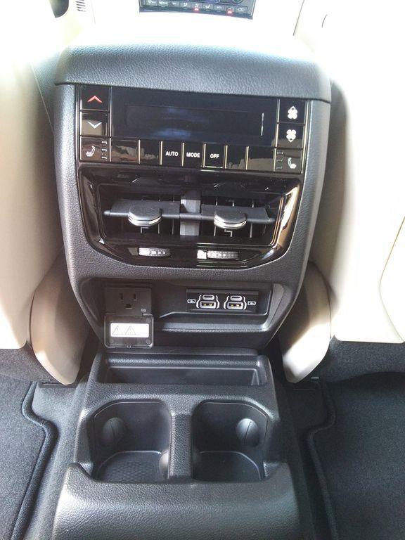 new 2025 Jeep Grand Cherokee L car, priced at $46,977