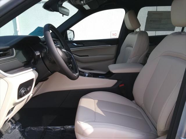 new 2025 Jeep Grand Cherokee L car, priced at $46,477