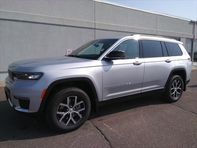 new 2025 Jeep Grand Cherokee L car, priced at $46,477