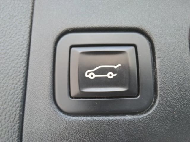 used 2018 Cadillac XT5 car, priced at $21,975