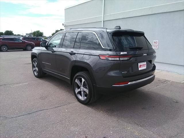 new 2024 Jeep Grand Cherokee car, priced at $45,477