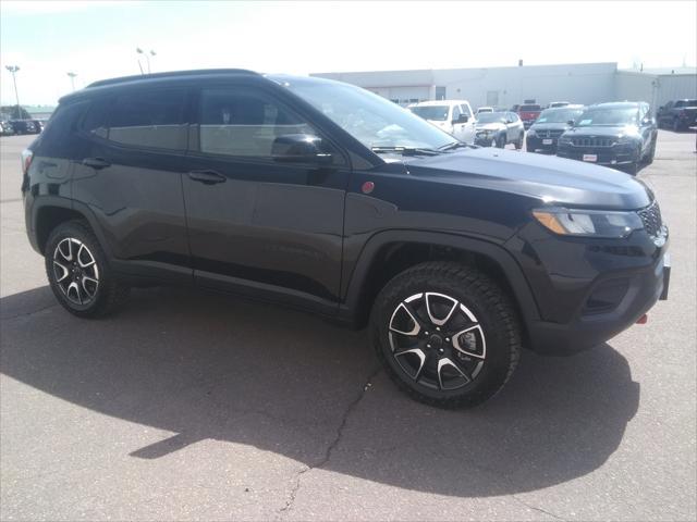 new 2025 Jeep Compass car, priced at $34,477