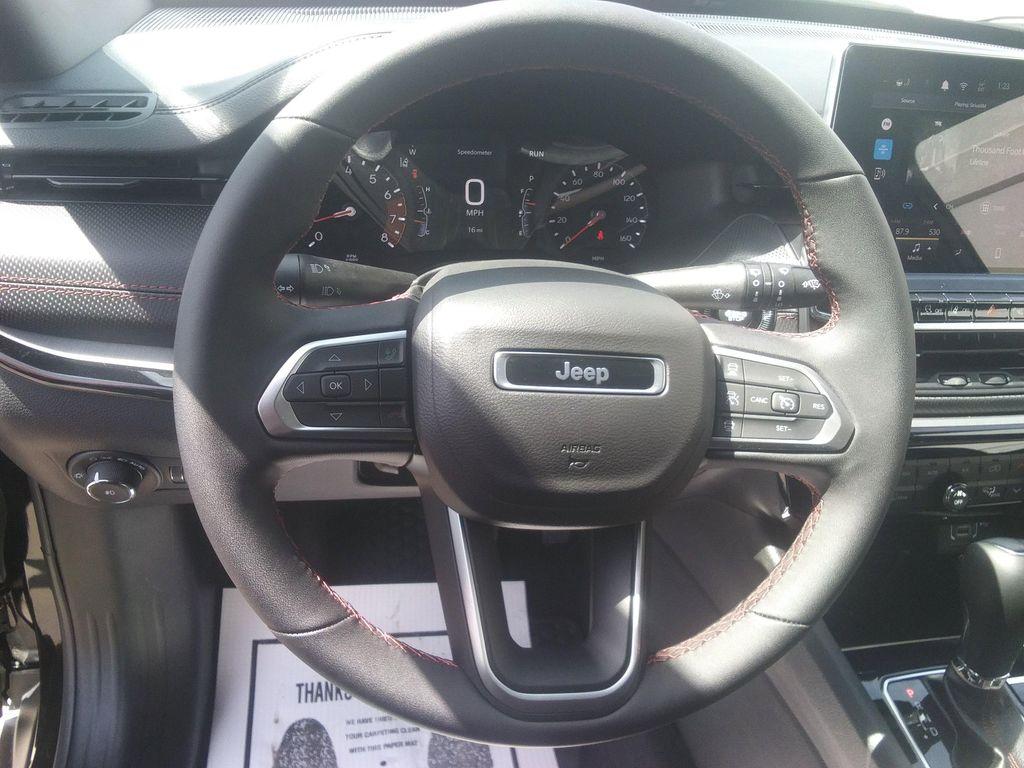 new 2025 Jeep Compass car, priced at $34,977