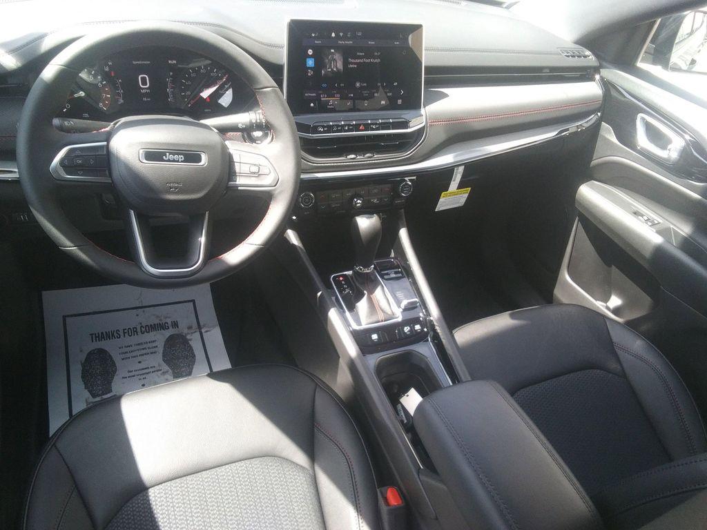 new 2025 Jeep Compass car, priced at $34,977