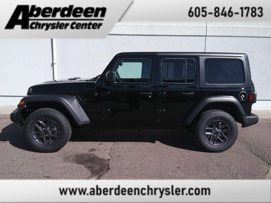 new 2025 Jeep Wrangler car, priced at $45,477